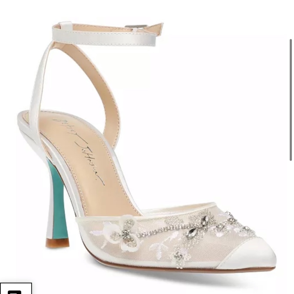 Blue by Betsy Johnson Zola Pumps Size 10